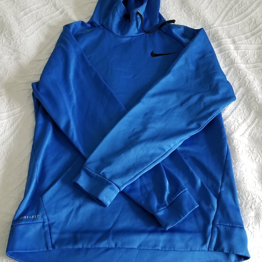 Nike pull over hoodie